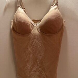 DKNY Shapewear
